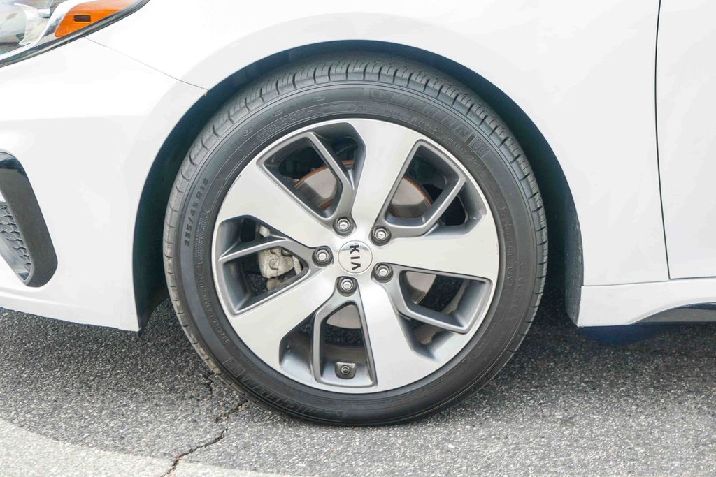 Thumbnail: 2020 Kia Optima - 5