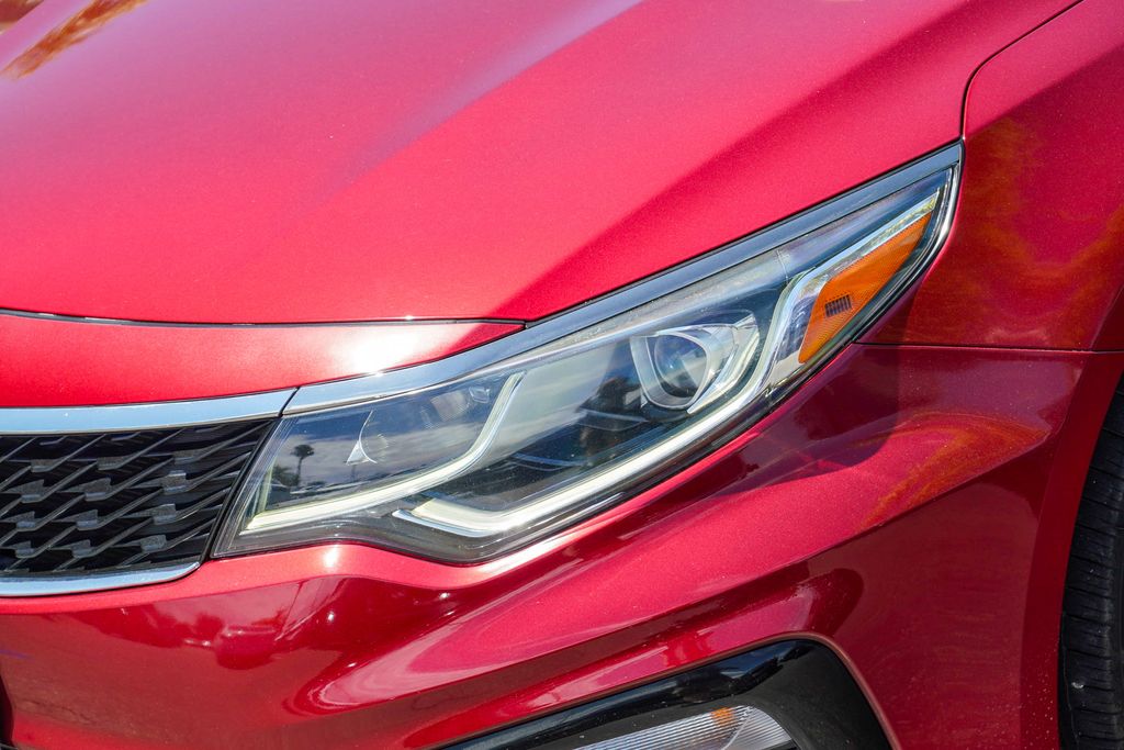 Thumbnail: 2020 Kia Optima - 20