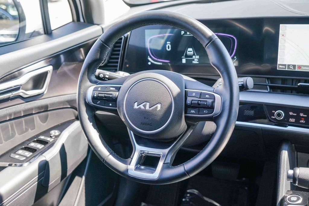 Thumbnail: 2025 Kia Sportage - 7