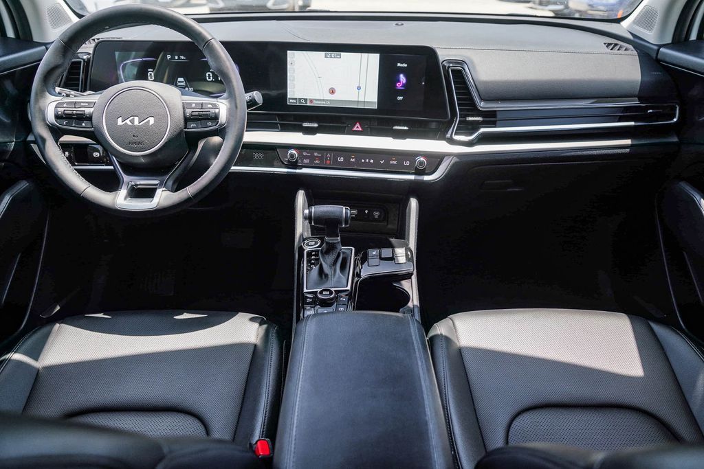 Thumbnail: 2025 Kia Sportage - 2