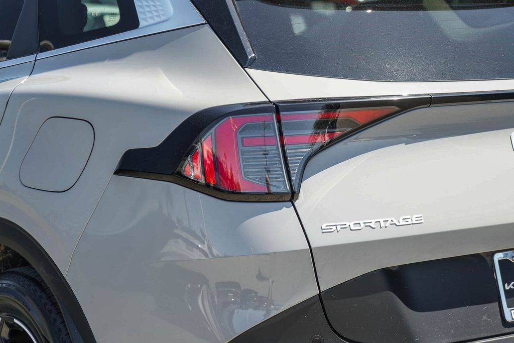 Thumbnail: 2026 Kia Sportage - 19