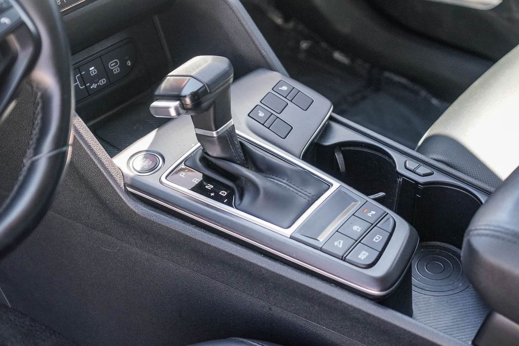 Thumbnail: 2026 Kia Sportage - 12