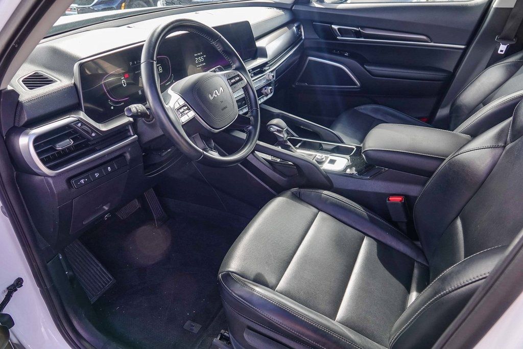 Thumbnail: 2023 Kia Telluride - 10