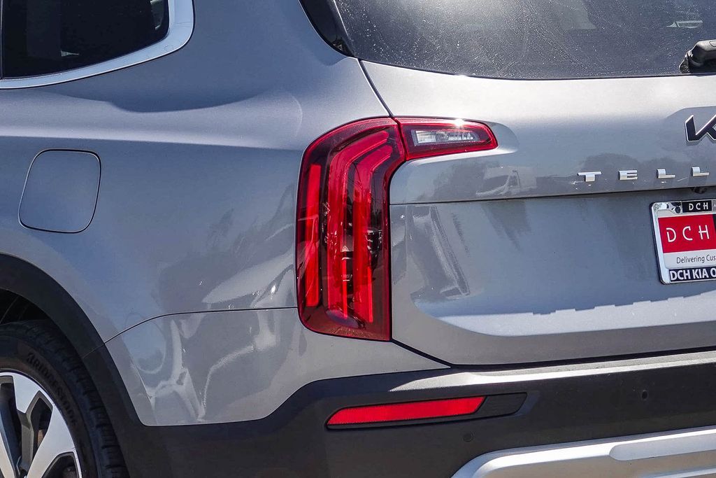 Thumbnail: 2022 Kia Telluride - 19