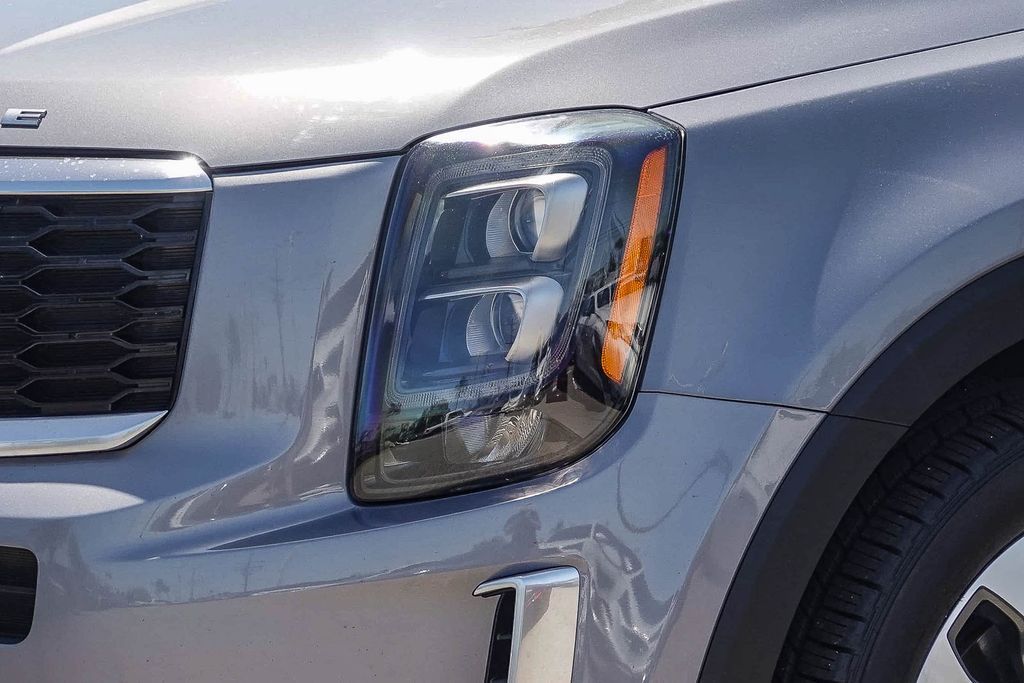 Thumbnail: 2022 Kia Telluride - 20
