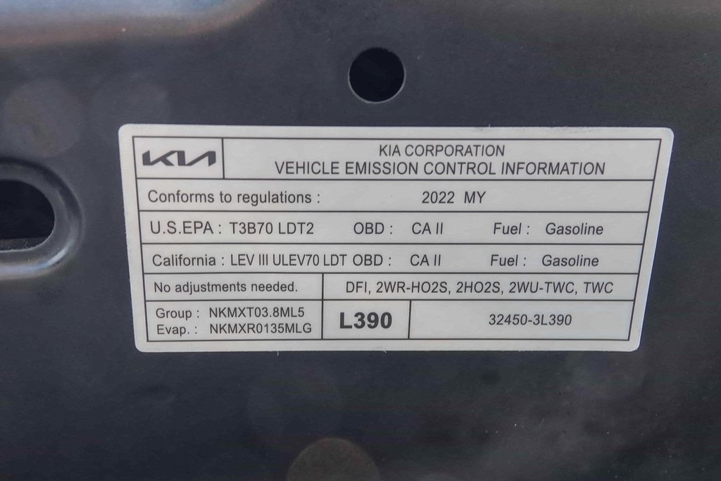 2022 Kia Telluride EX 16