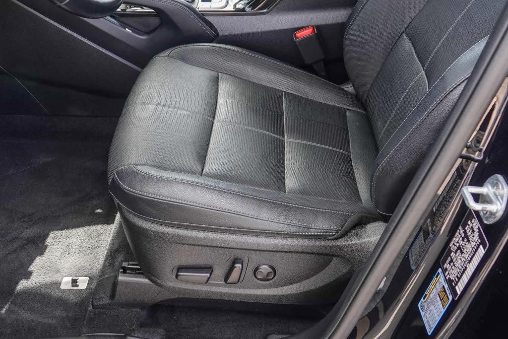 2022 Kia Telluride EX 26
