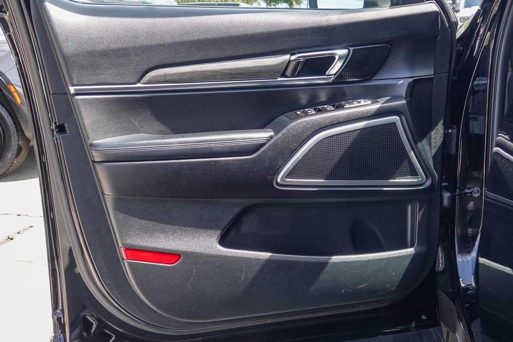 2022 Kia Telluride EX 24