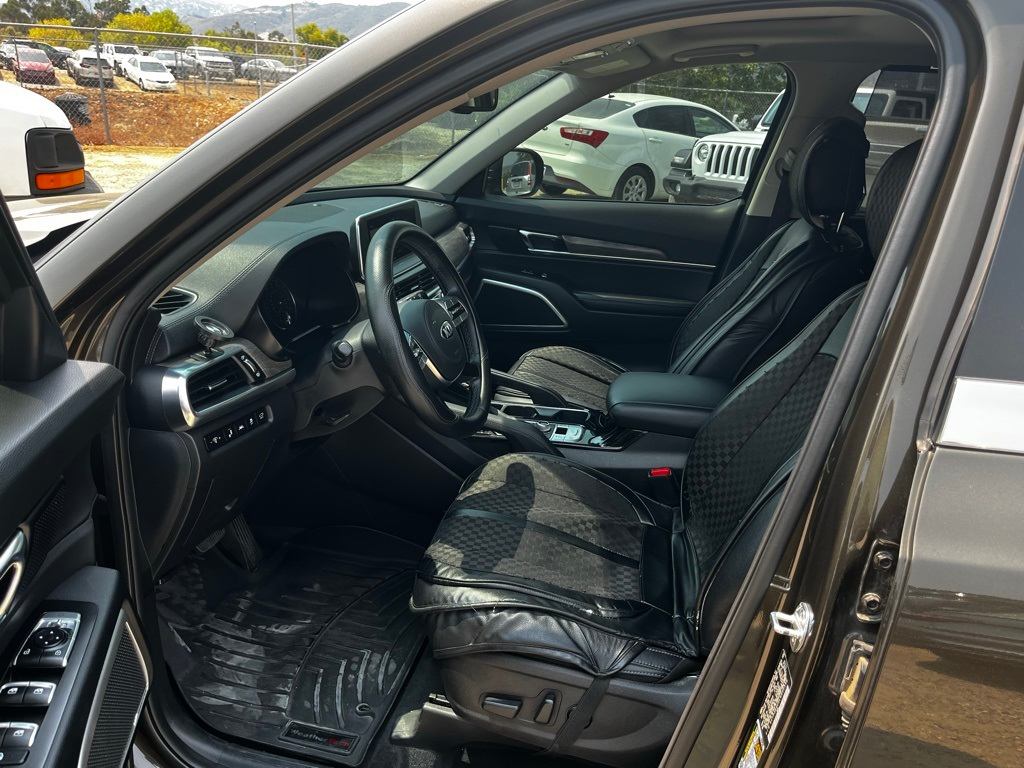 Thumbnail: 2020 Kia Telluride - 9