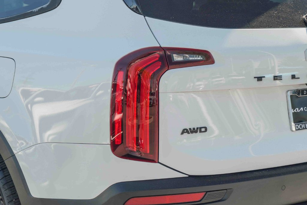 Thumbnail: 2022 Kia Telluride - 19