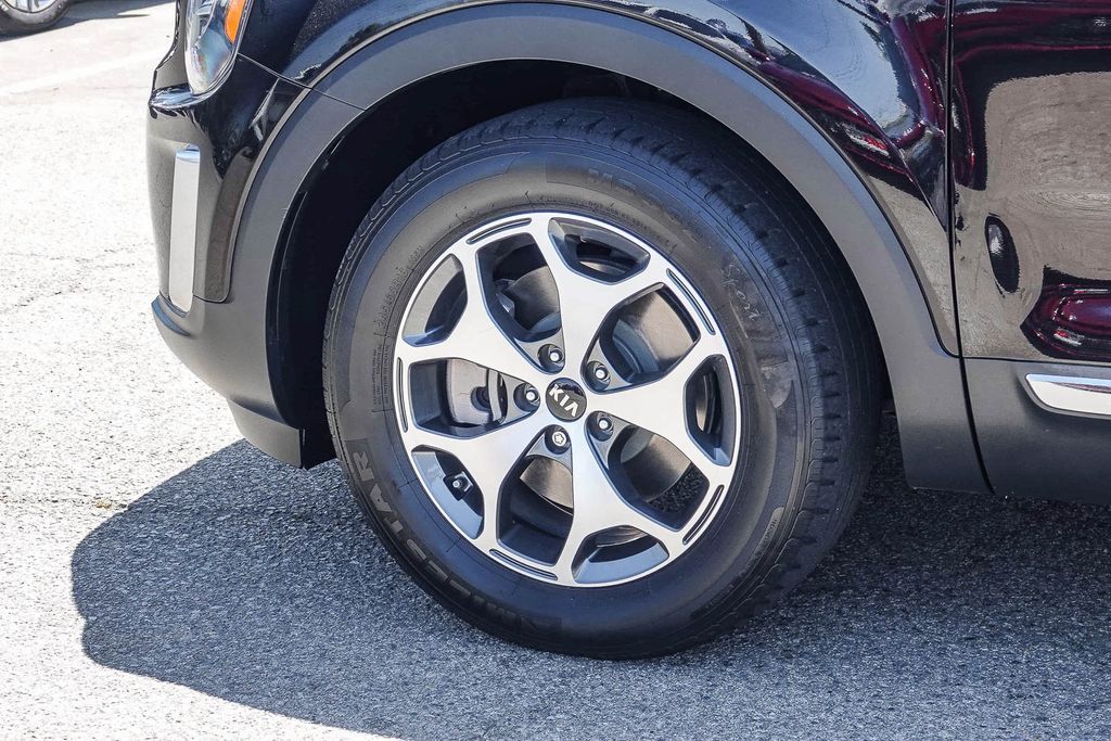 Thumbnail: 2021 Kia Telluride - 7