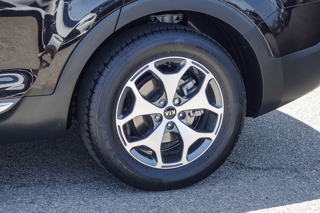 Thumbnail: 2021 Kia Telluride - 22