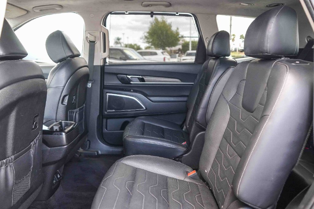 Thumbnail: 2022 Kia Telluride - 12