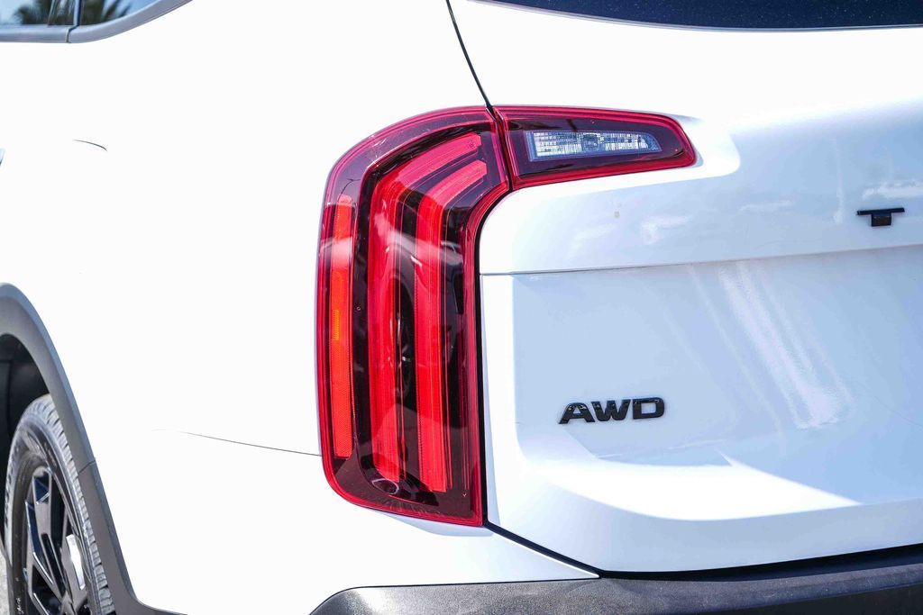 Thumbnail: 2022 Kia Telluride - 21