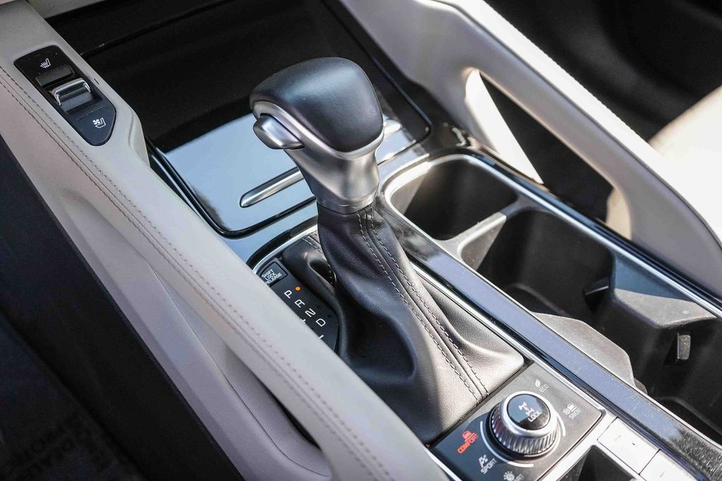 Thumbnail: 2022 Kia Telluride - 14