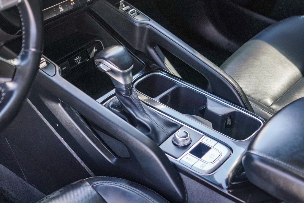 Thumbnail: 2020 Kia Telluride - 13