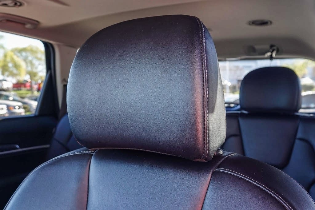 Thumbnail: 2023 Kia Telluride - 27