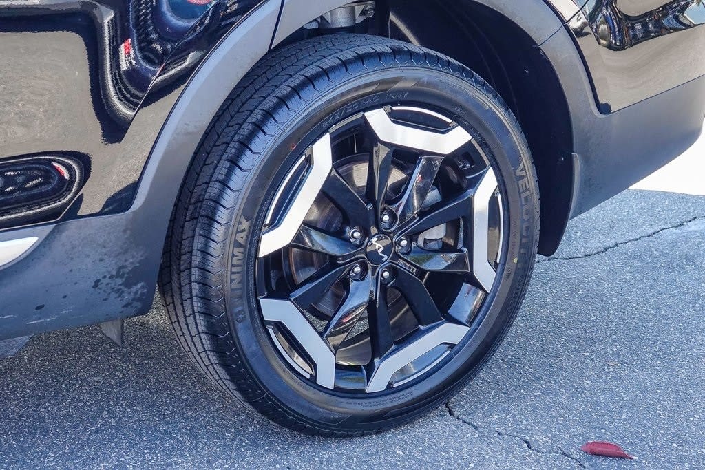 Thumbnail: 2023 Kia Telluride - 20