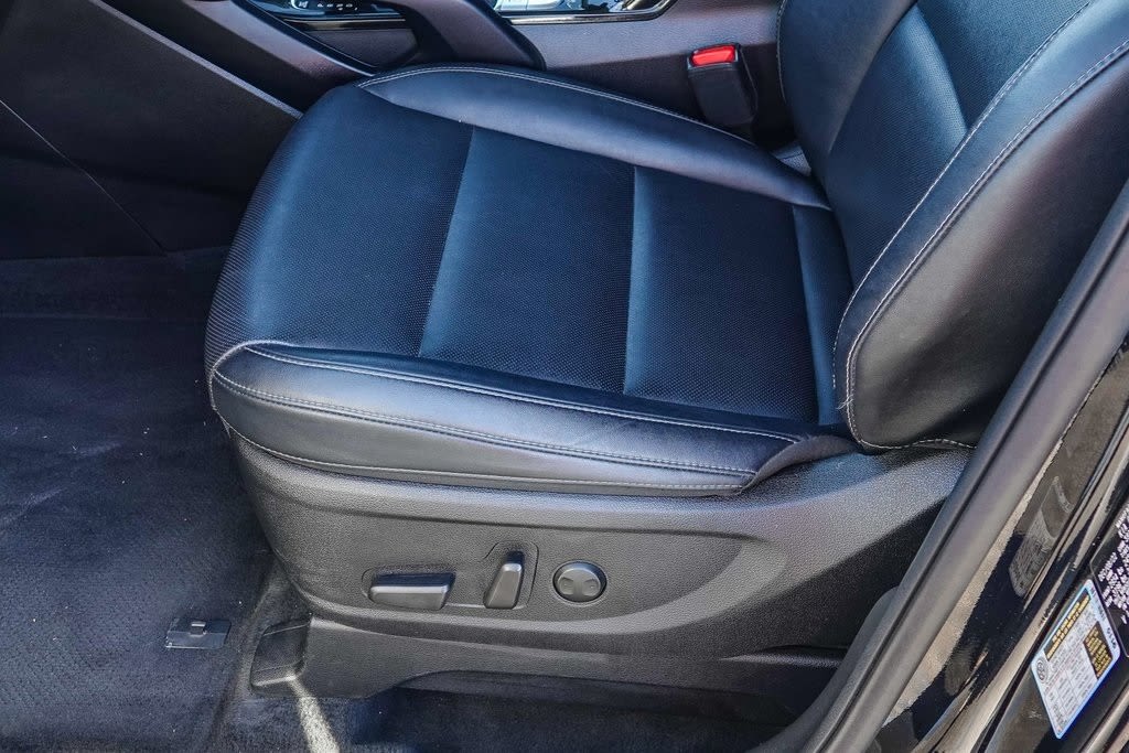 Thumbnail: 2023 Kia Telluride - 25