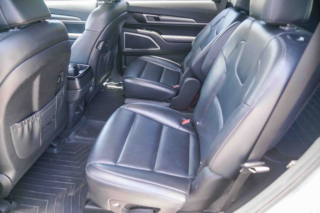 Thumbnail: 2021 Kia Telluride - 9