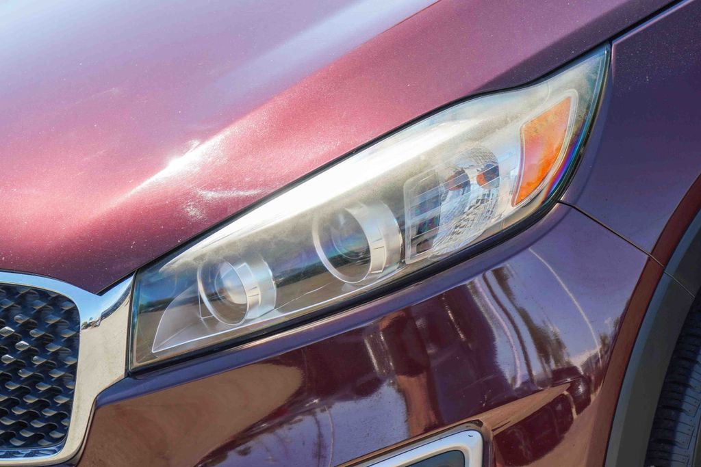 Thumbnail: 2017 Kia Sorento - 20