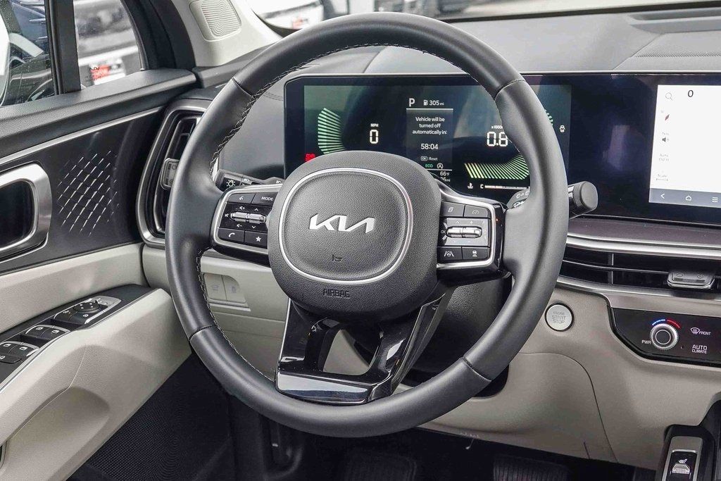 Thumbnail: 2024 Kia Sorento - 8