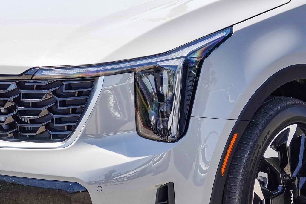 Thumbnail: 2024 Kia Sorento - 20