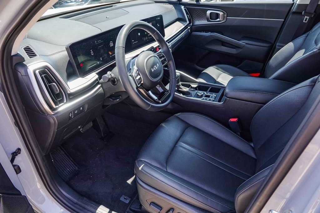 Thumbnail: 2024 Kia Sorento - 10