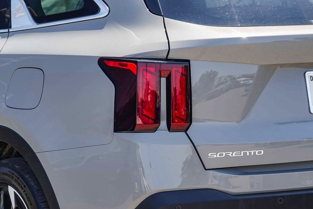 Thumbnail: 2024 Kia Sorento - 19