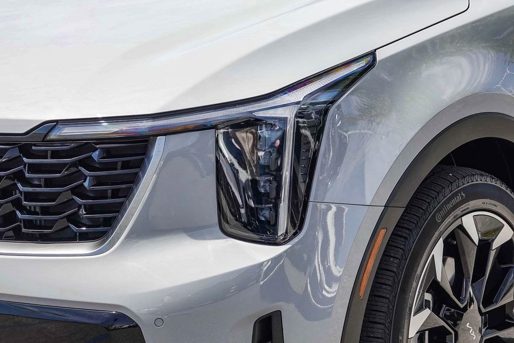 Thumbnail: 2024 Kia Sorento - 19