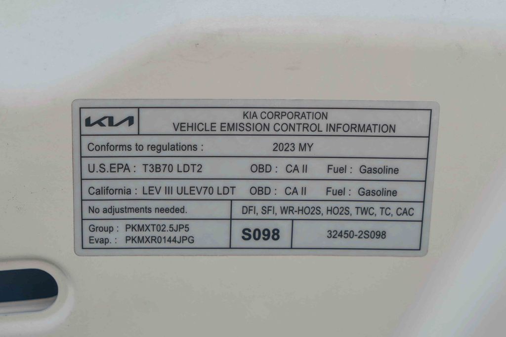 Thumbnail: 2023 Kia Sorento - 15