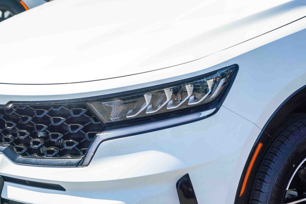 Thumbnail: 2021 Kia Sorento - 19