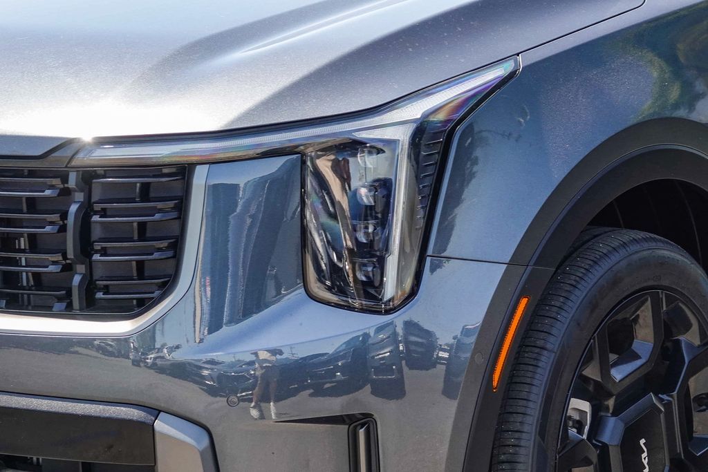 Thumbnail: 2024 Kia Sorento - 17