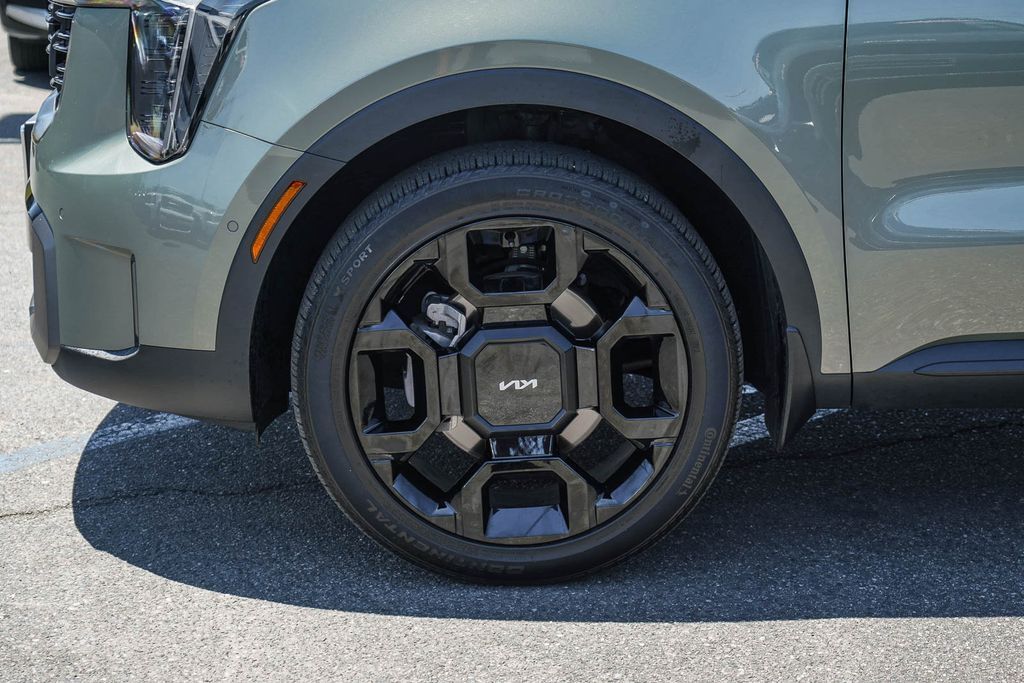 Thumbnail: 2024 Kia Sorento - 21