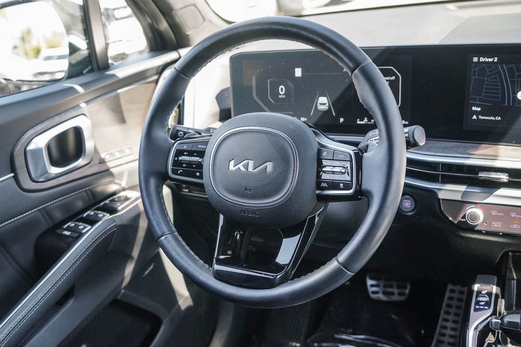 Thumbnail: 2024 Kia Sorento - 7