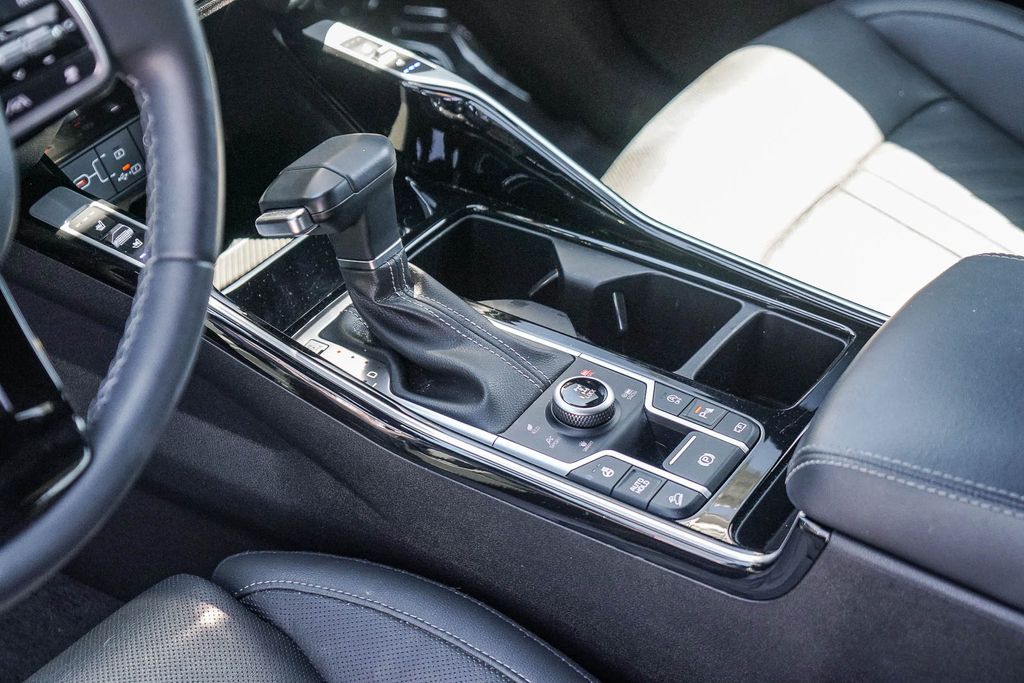 Thumbnail: 2024 Kia Sorento - 12