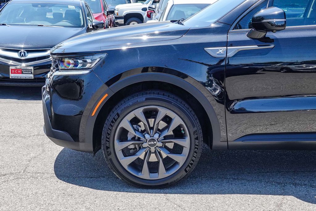 Thumbnail: 2022 Kia Sorento - 6