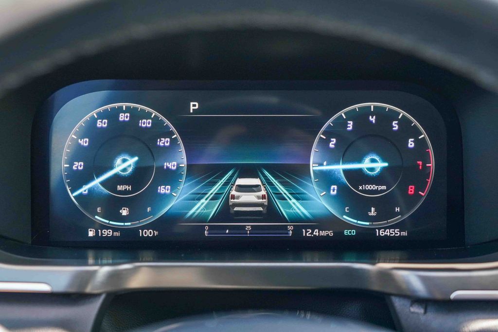 Thumbnail: 2023 Kia Sorento - 14