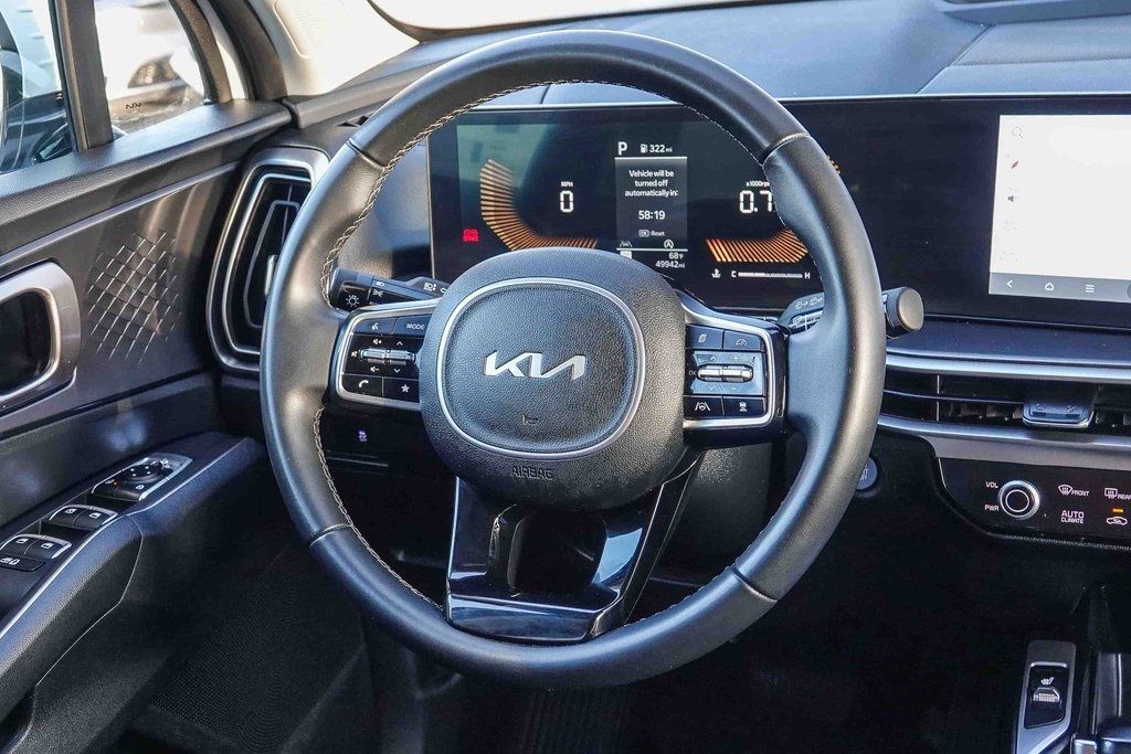 Thumbnail: 2024 Kia Sorento - 8