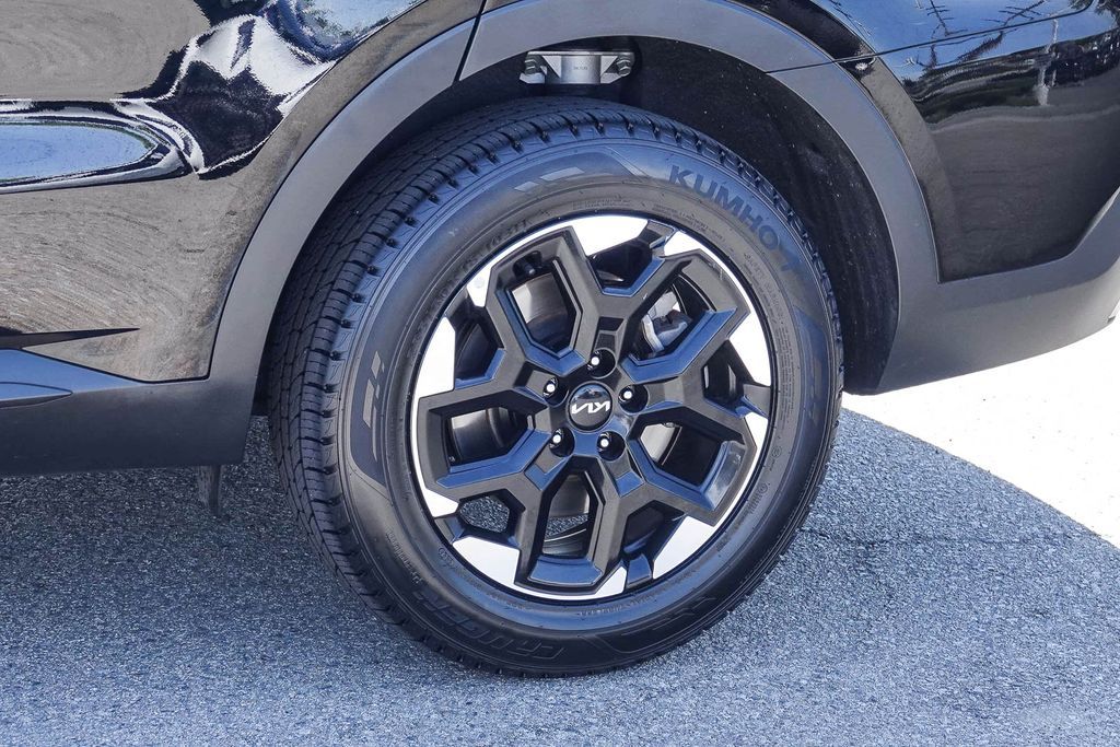Thumbnail: 2024 Kia Sorento - 21