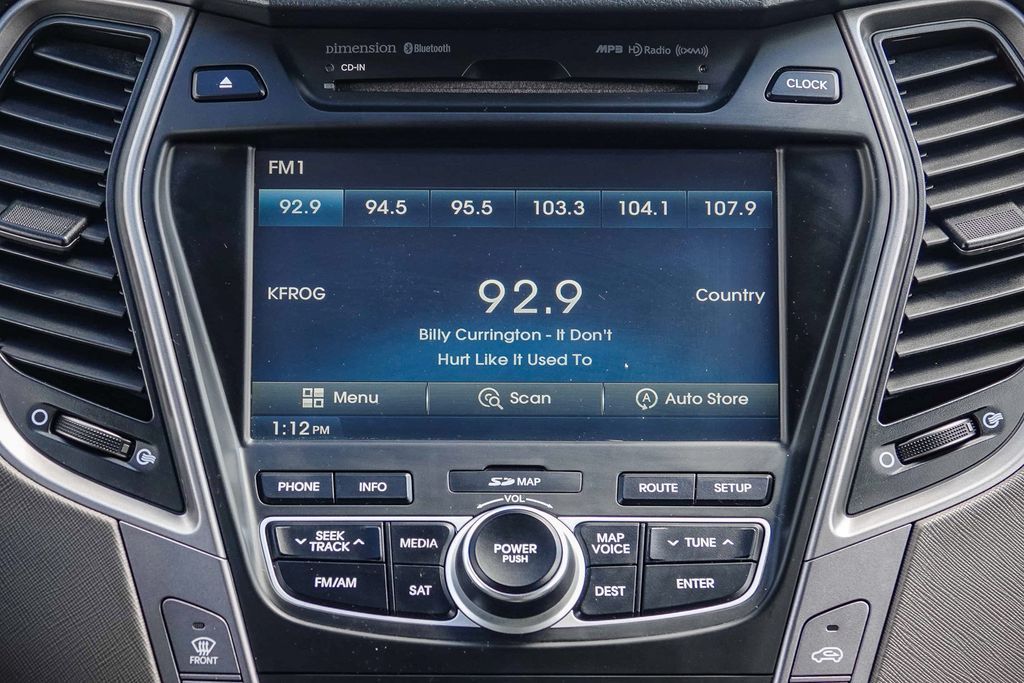 Thumbnail: 2013 Hyundai Santa Fe - 22