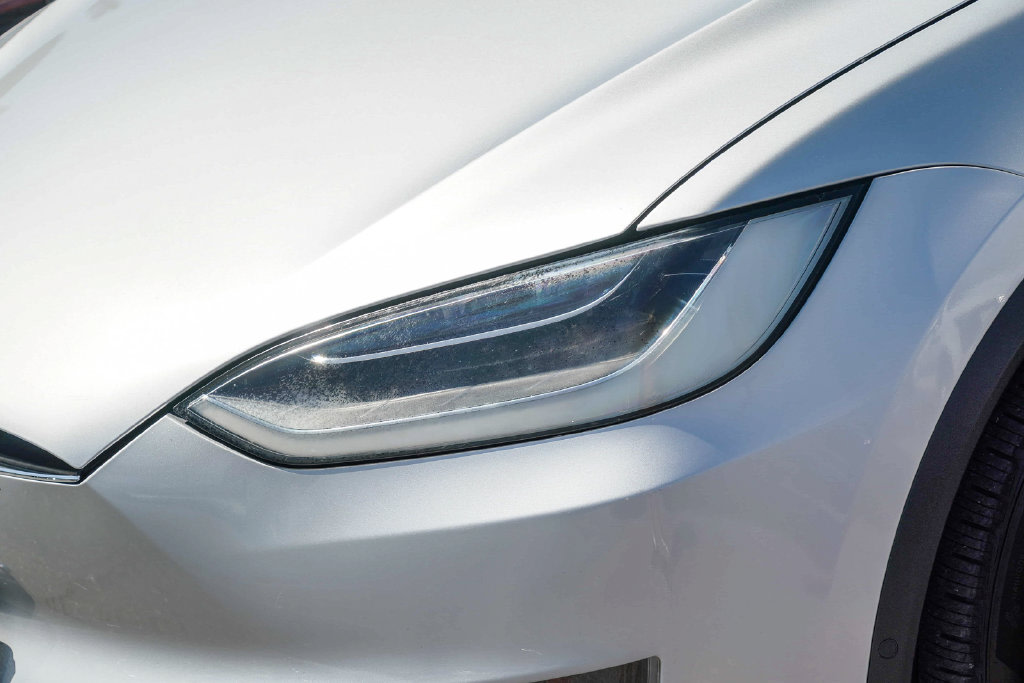 Thumbnail: 2018 Tesla Model X - 18