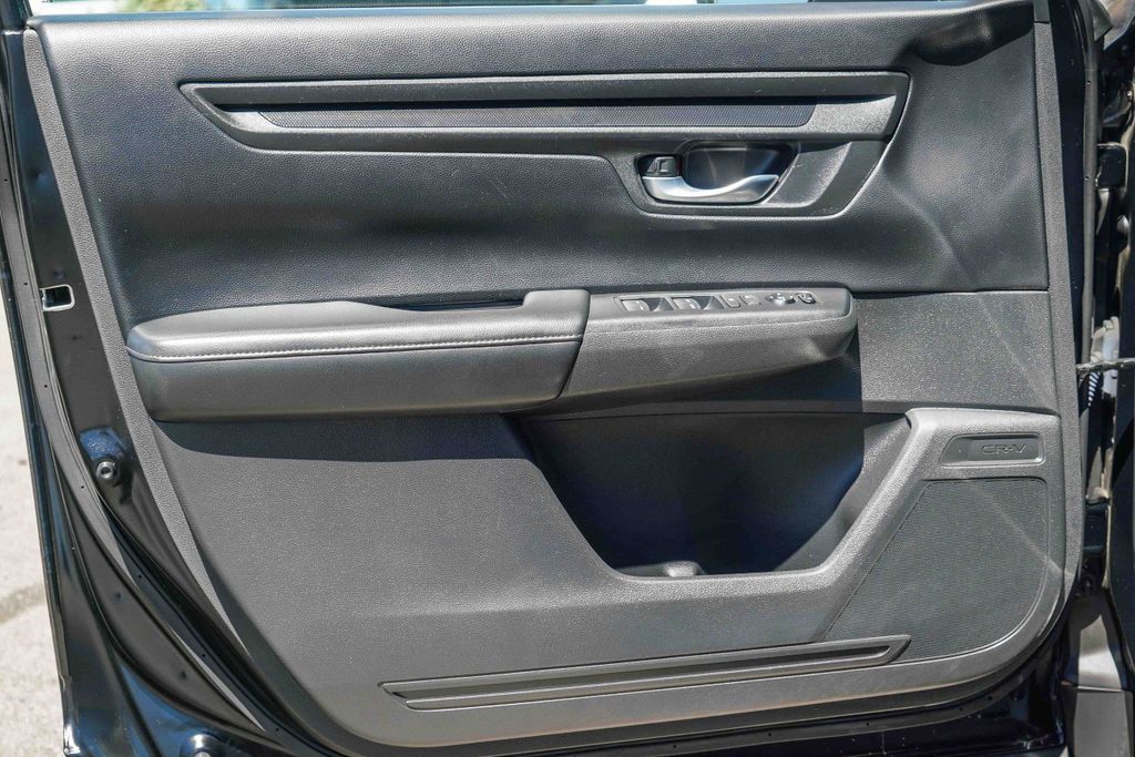 Thumbnail: 2023 Honda CR-V - 23