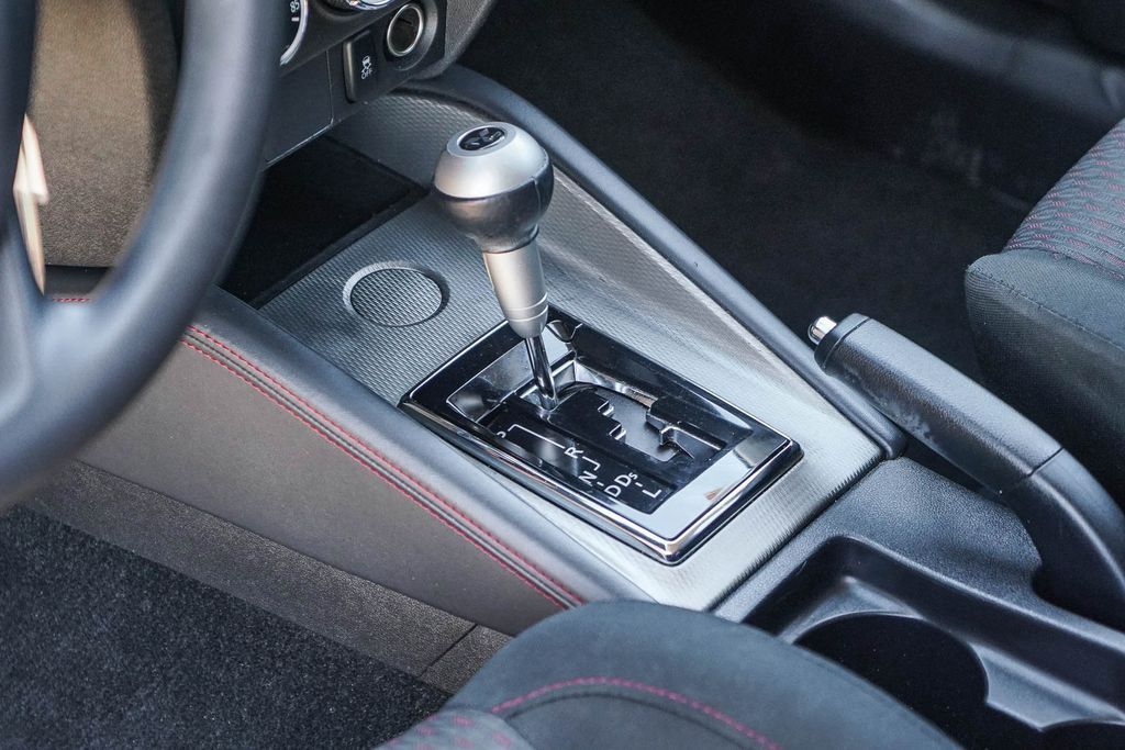 Thumbnail: 2019 Mitsubishi Outlander Sport - 13