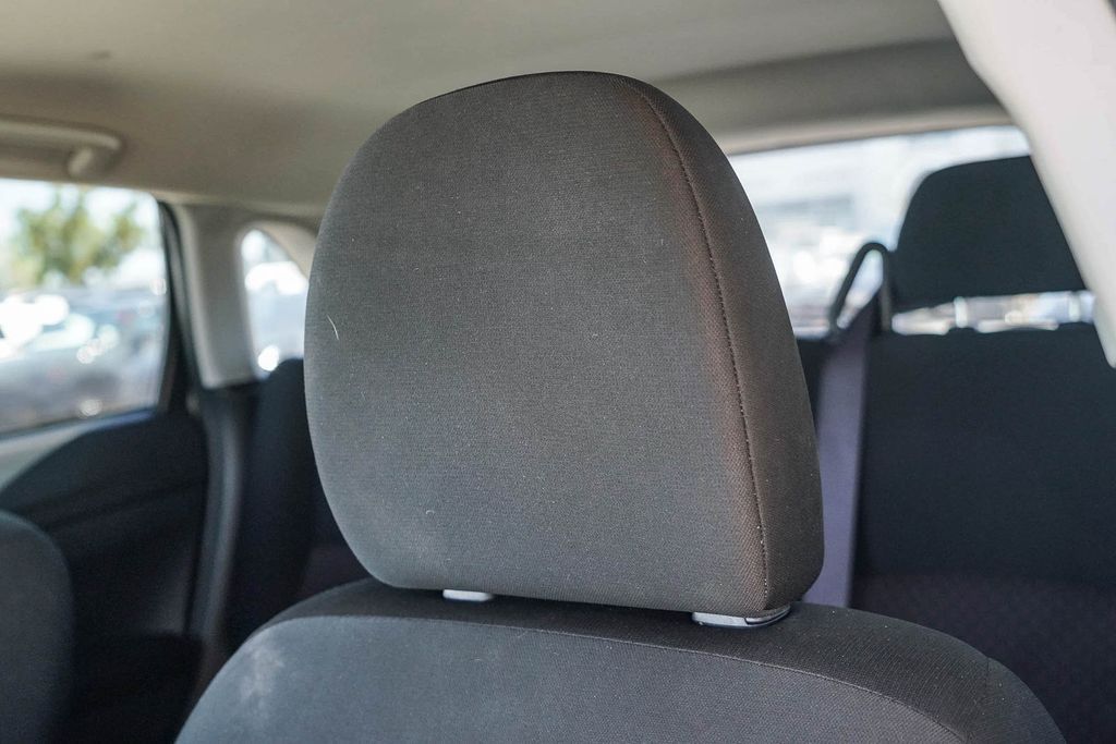 Thumbnail: 2019 Mitsubishi Outlander Sport - 27