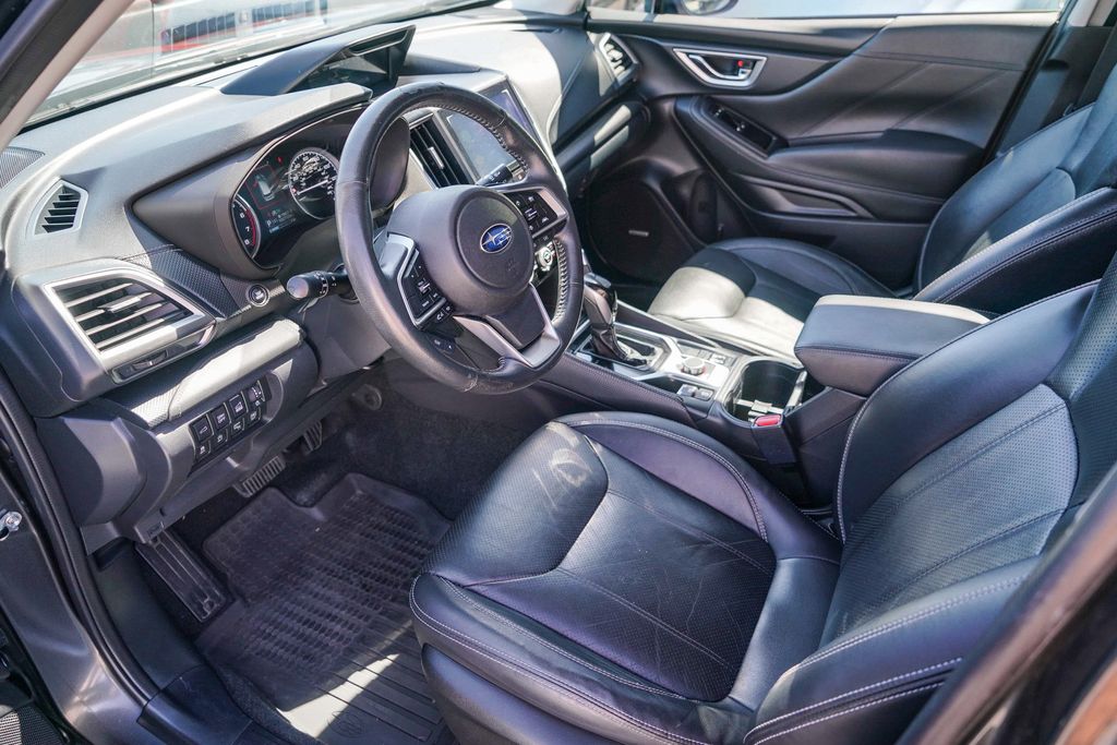 Thumbnail: 2019 Subaru Forester - 10