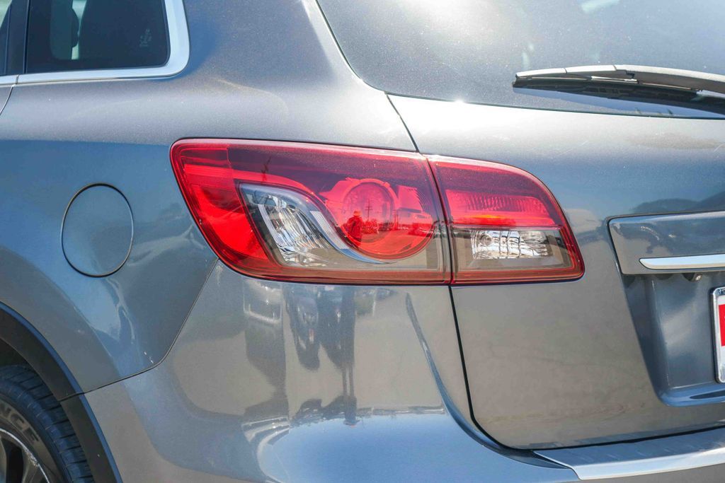 Thumbnail: 2015 Mazda CX-9 - 18