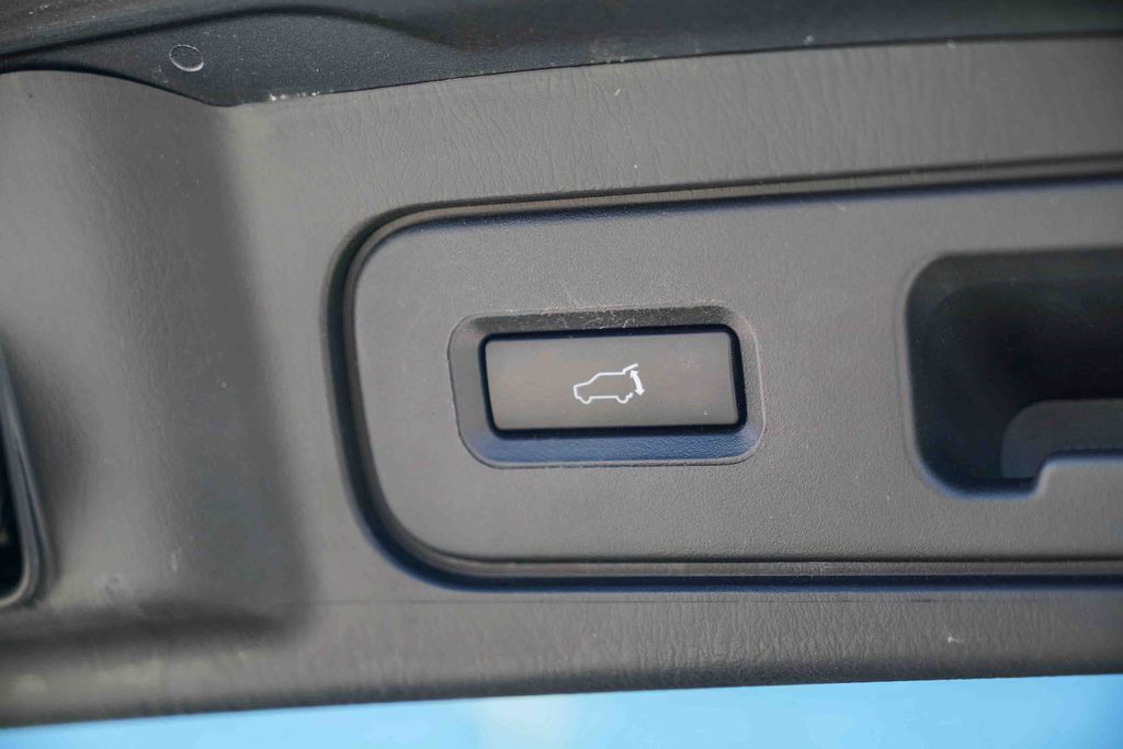 Thumbnail: 2015 Mazda CX-9 - 27