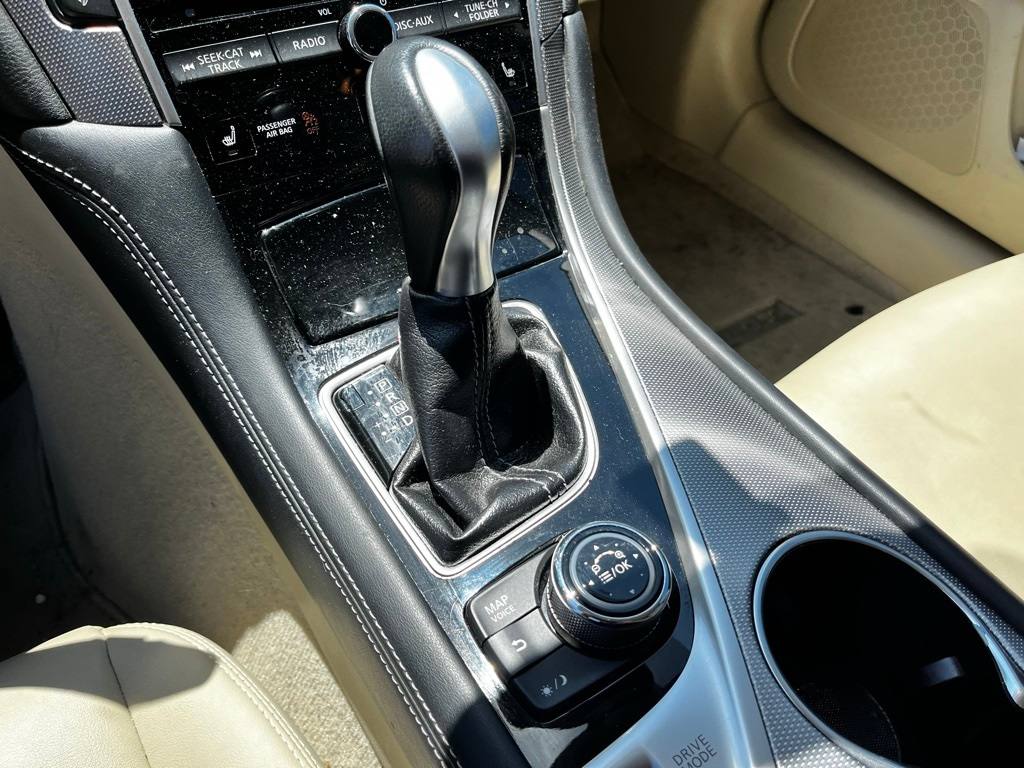 2015 INFINITI Q50 Premium 12