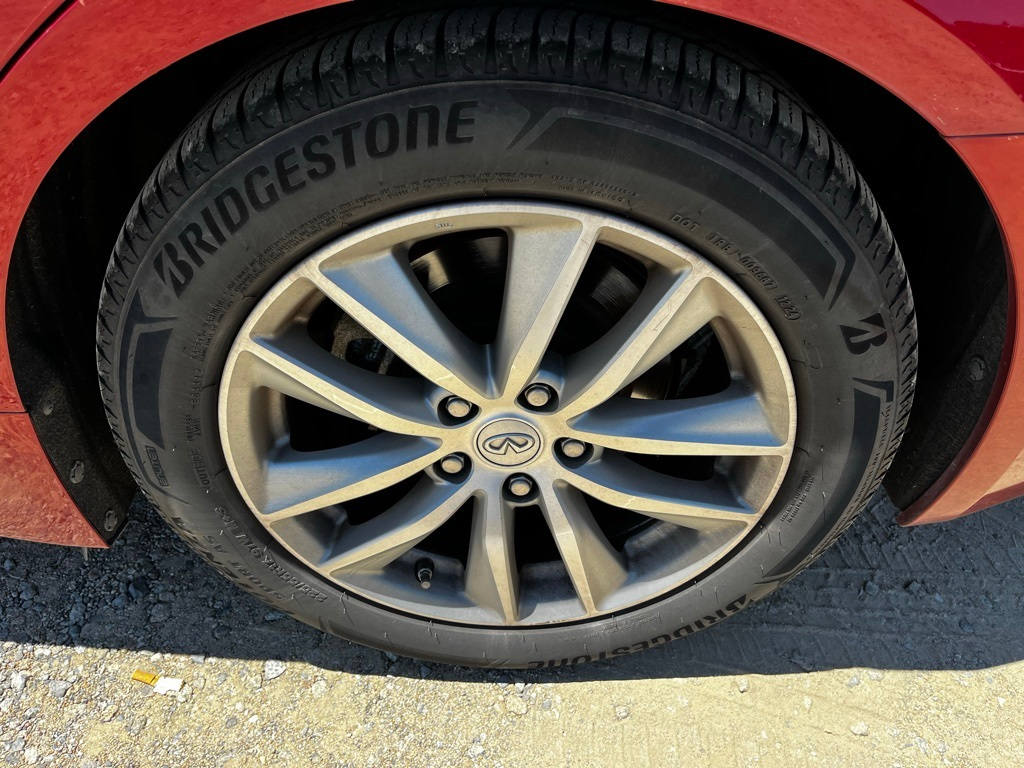 2015 INFINITI Q50 Premium 6
